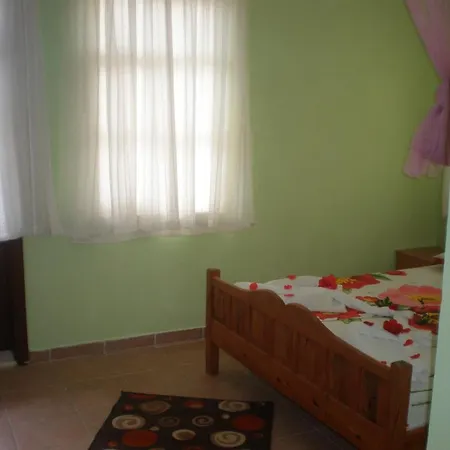 Otel Jade