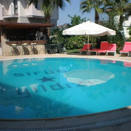 Jade Hotel 2*